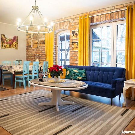 Hubertówka Apartment Somonino Bagian luar foto