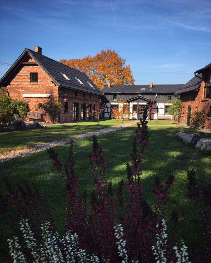 Hubertówka Apartment Somonino Bagian luar foto