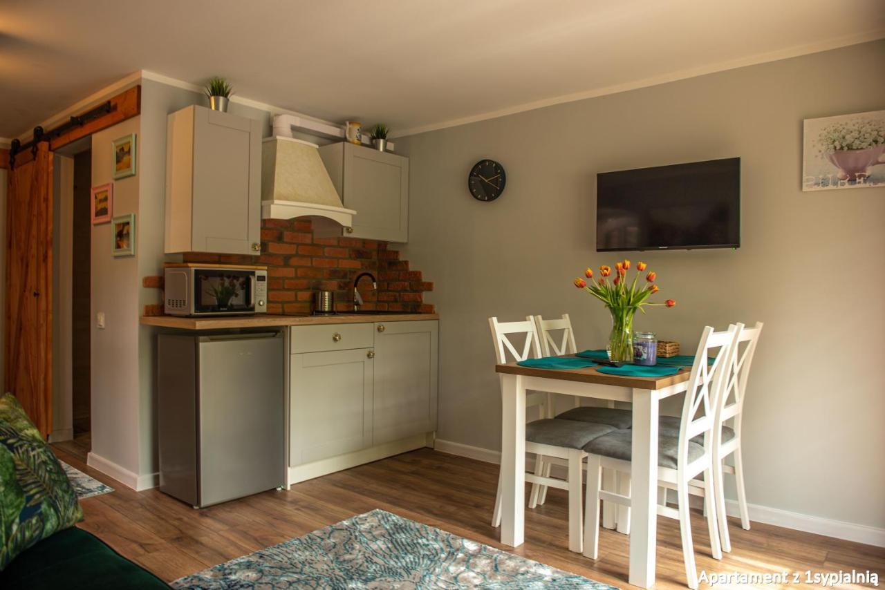 Hubertówka Apartment Somonino Bagian luar foto