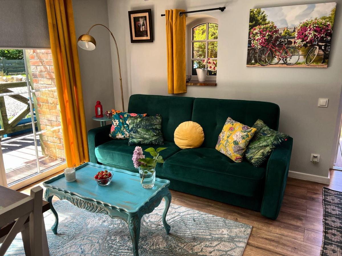 Hubertówka Apartment Somonino Bagian luar foto